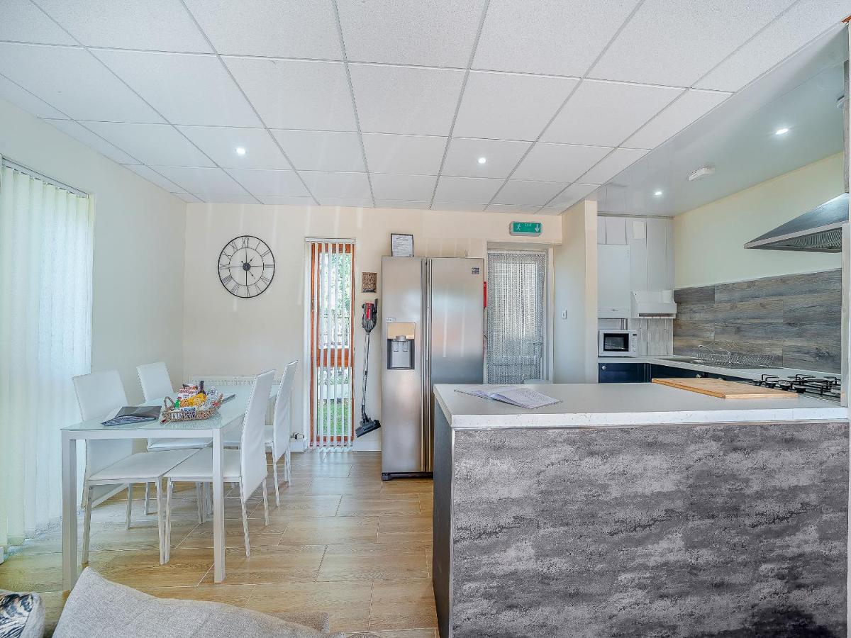1 Ladyknowe - Uk39970 - Housity