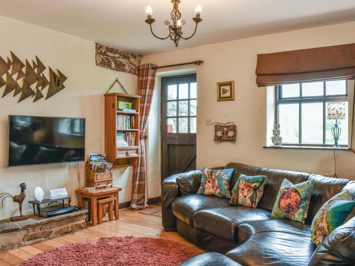 Stoney End Cottage - Housity