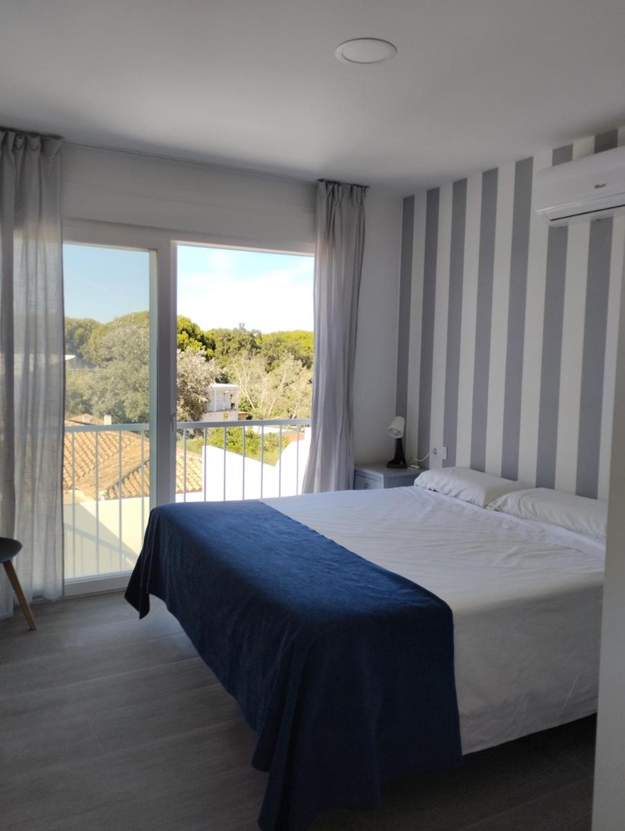 Apartamentos y Habitaciones KAI MARBELLA - Hizvo