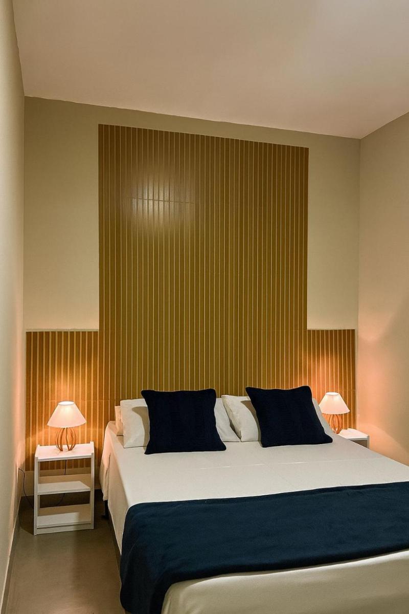 Pousada Casa Rosada Ilhabela - Housity