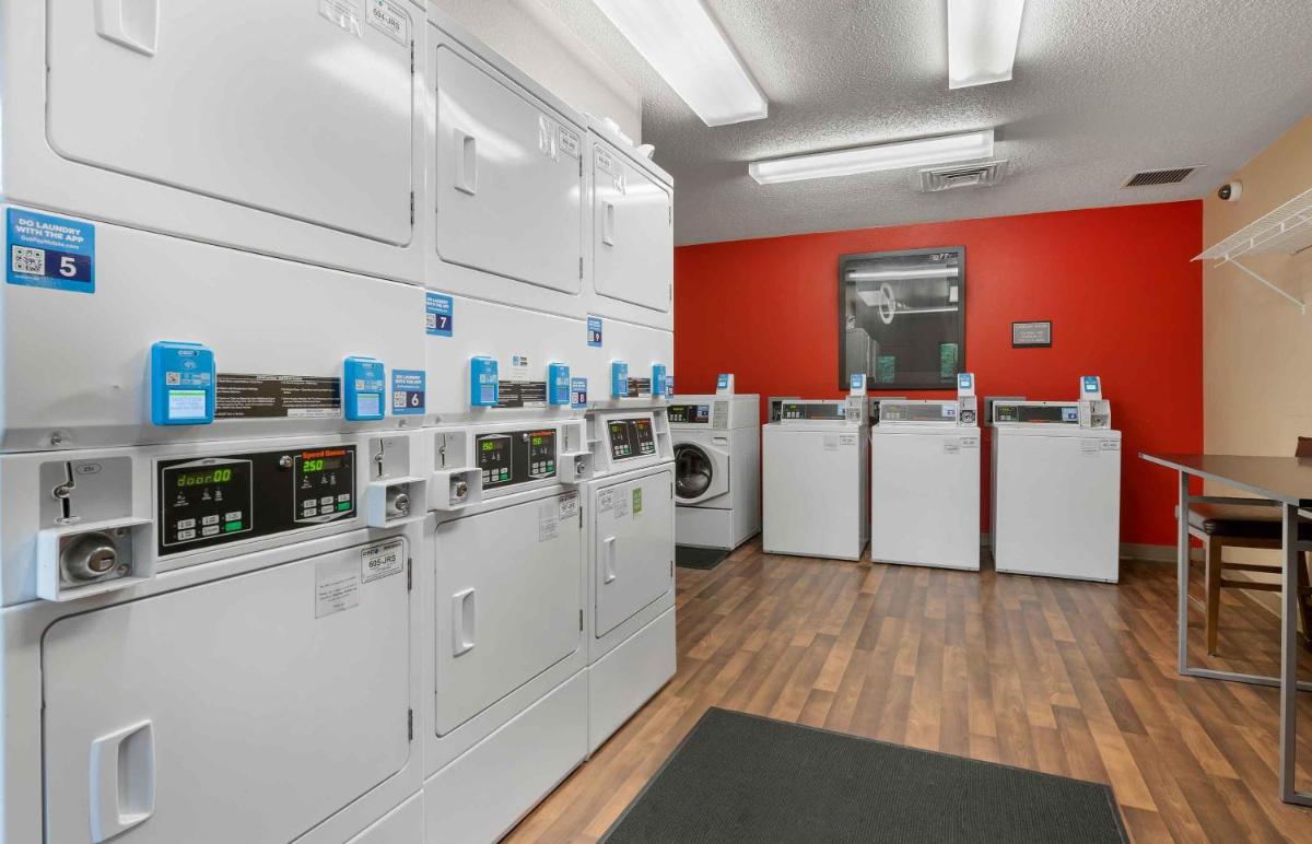 Extended Stay America Suites - Cincinnati - Springdale - I-275 - Housity