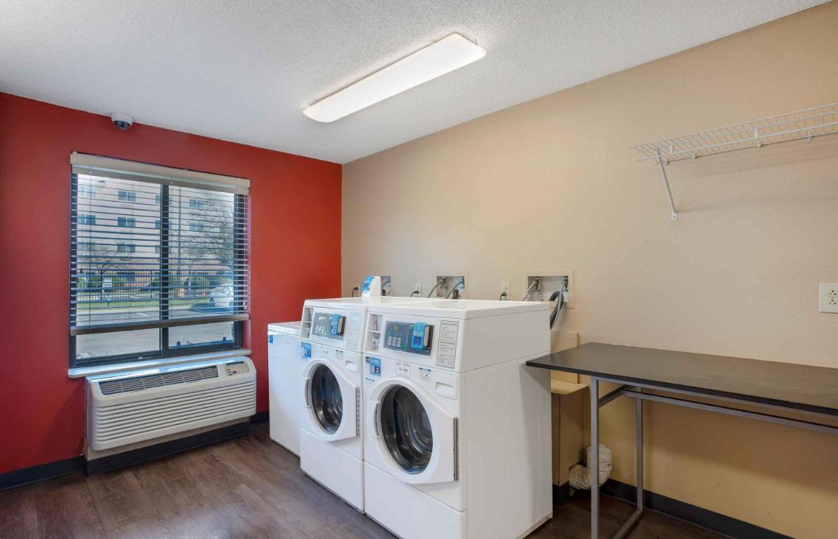 Extended Stay America Suites - Philadelphia - Airport - Bartram Ave - Housity