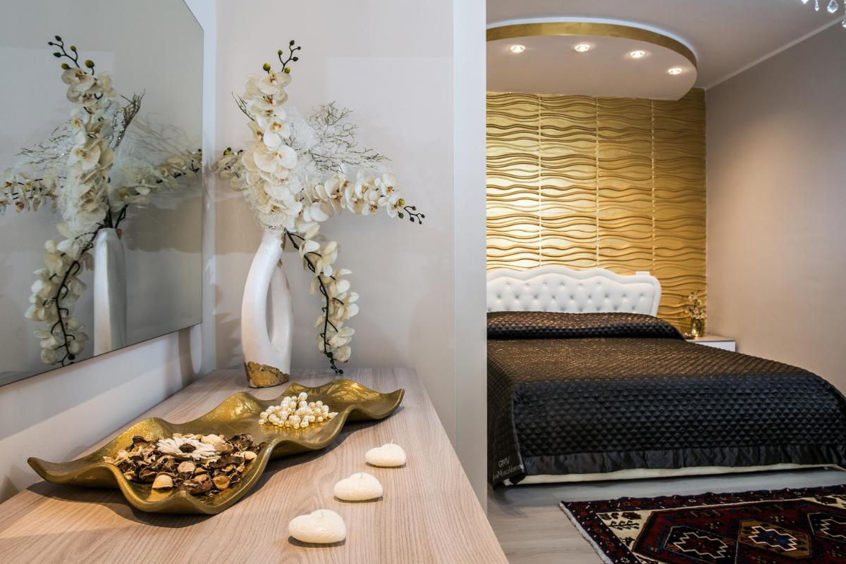 Ariston Suite - Housity