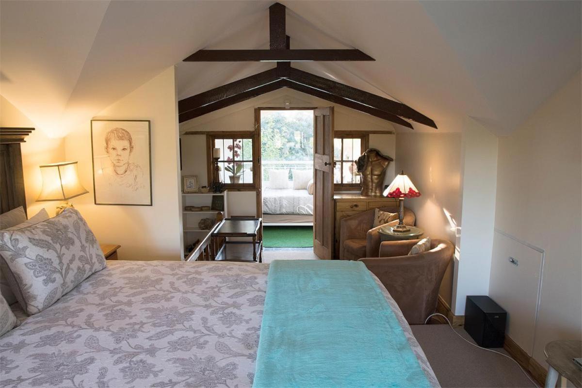 79 On Ridge - Housity