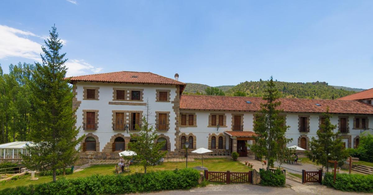 Balneario de Manzanera El Paraíso - Housity