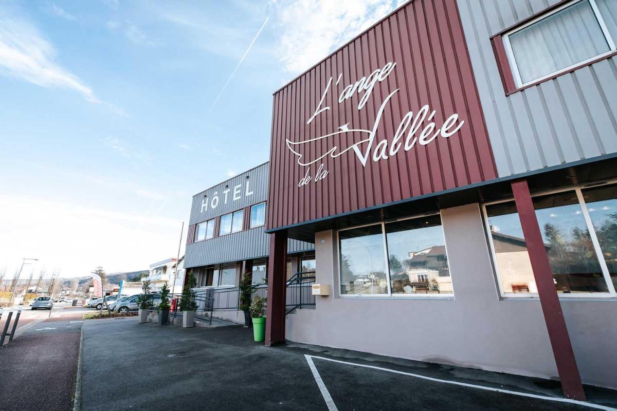 Hôtel L'ange de la vallée - Housity