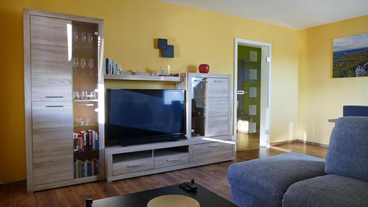 Ferienwohnung Hirtenberg - Housity