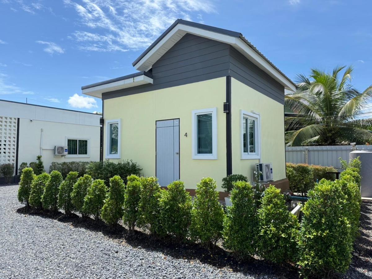 ช้อนเงินรีสอร์ท - Housity