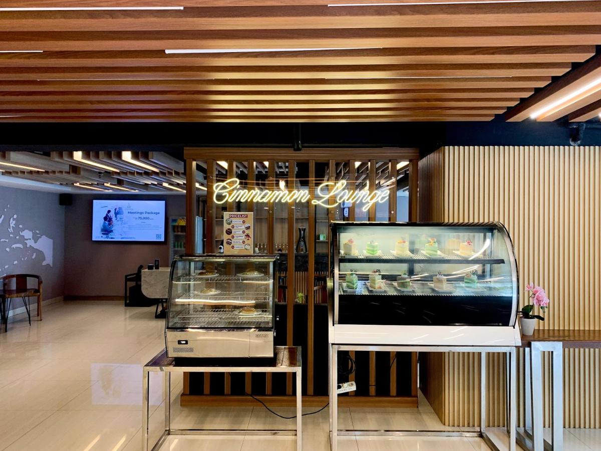 Grand Tan Banjarmasin Hotel & Convention Center - Housity