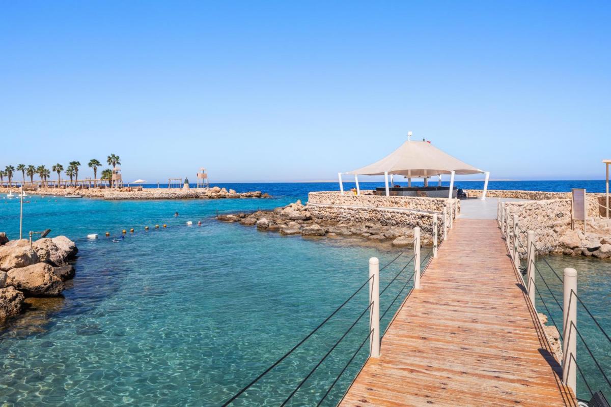 Pickalbatros Citadel Resort Sahl Hasheesh - Housity