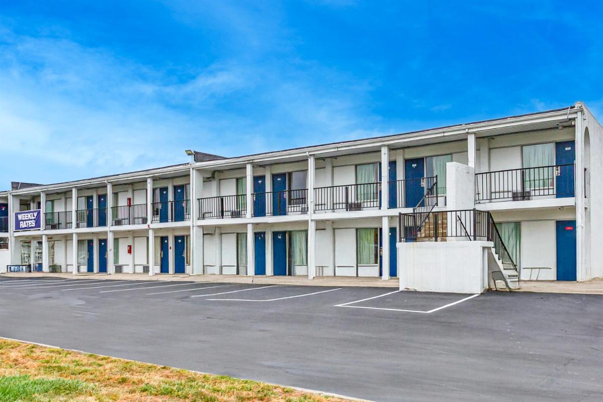 Relax Inn by OYO Columbus OH I 70 - Housity