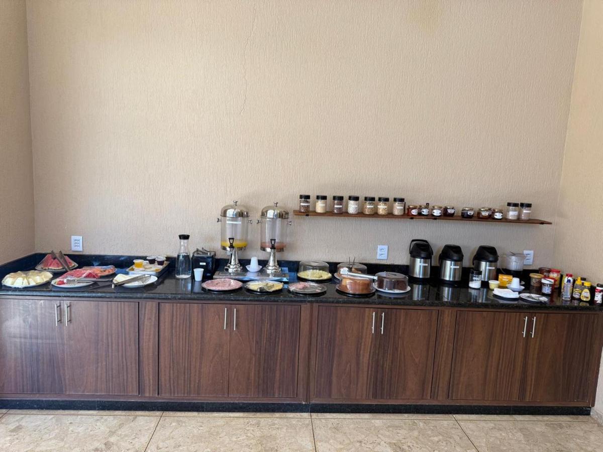 Bravo City Hotel Birigui - Housity