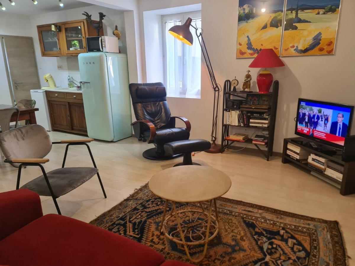 chic t3 60 m2 cosy 1 a 6 personnes rando, nature, bike park, station de ski - Housity