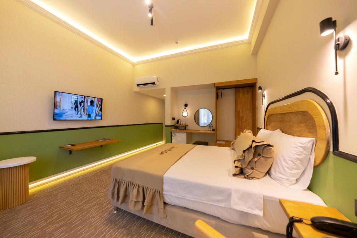 Hotel Zon - Housity