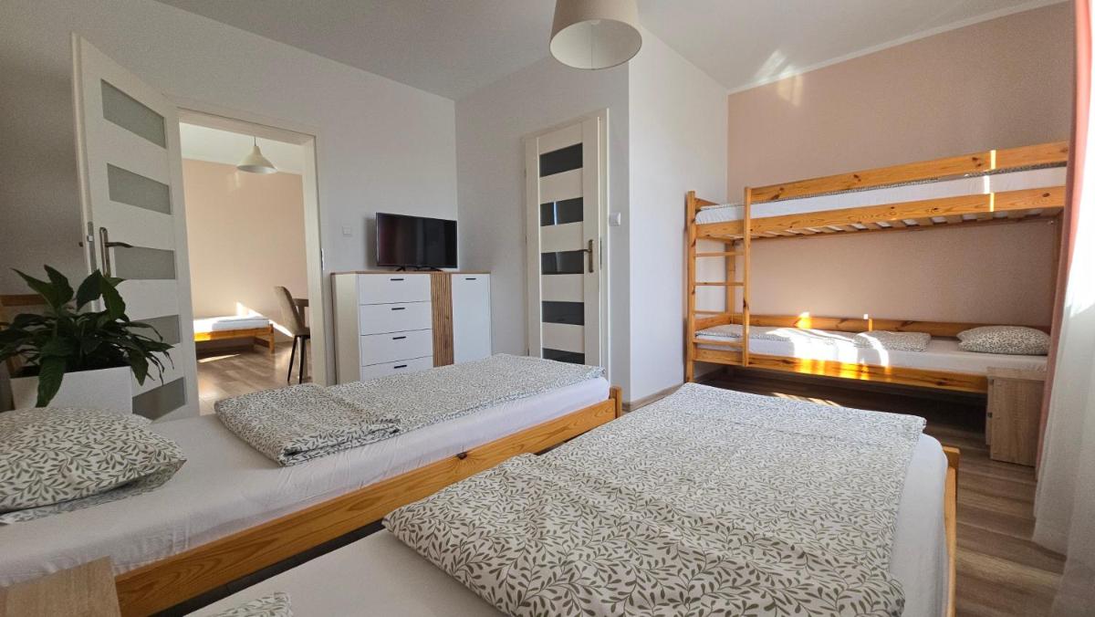 VIP VILLAGE Las Woda Rower - Podgrzewany Basen, Balia, Sauna - Housity
