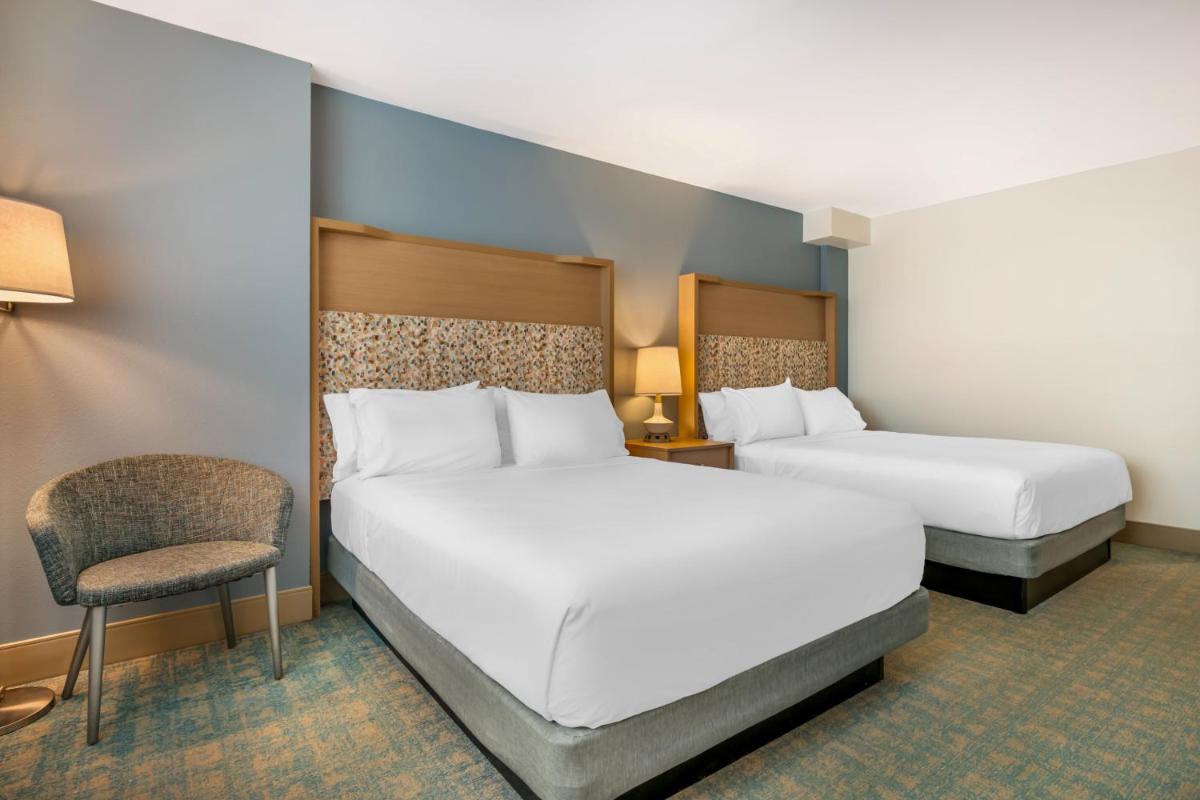 Holiday Inn Orlando – Disney Springs™ Area, an IHG Hotel - Housity
