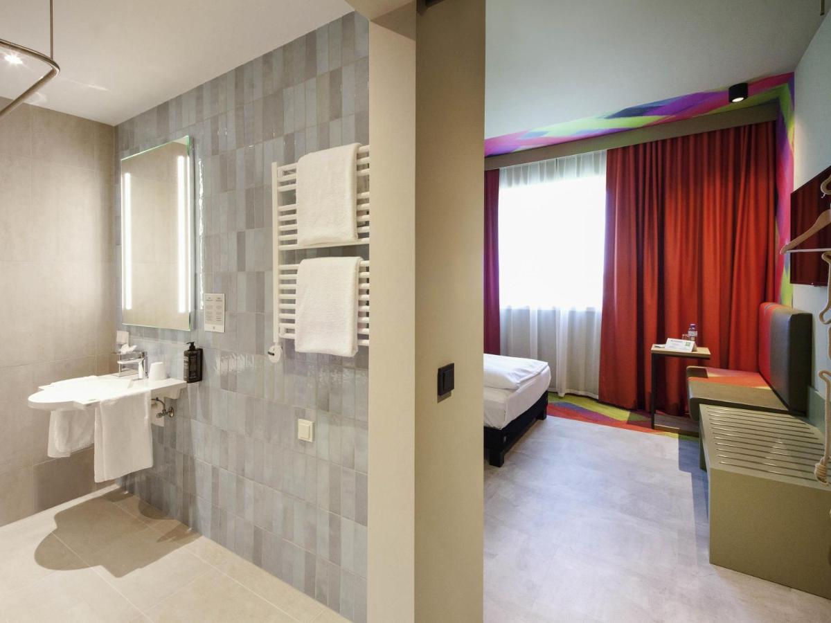 ibis Styles Parndorf Neusiedler See - Housity