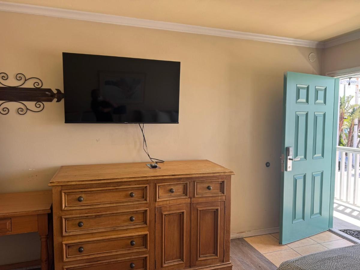 The Shores Inn - Housity