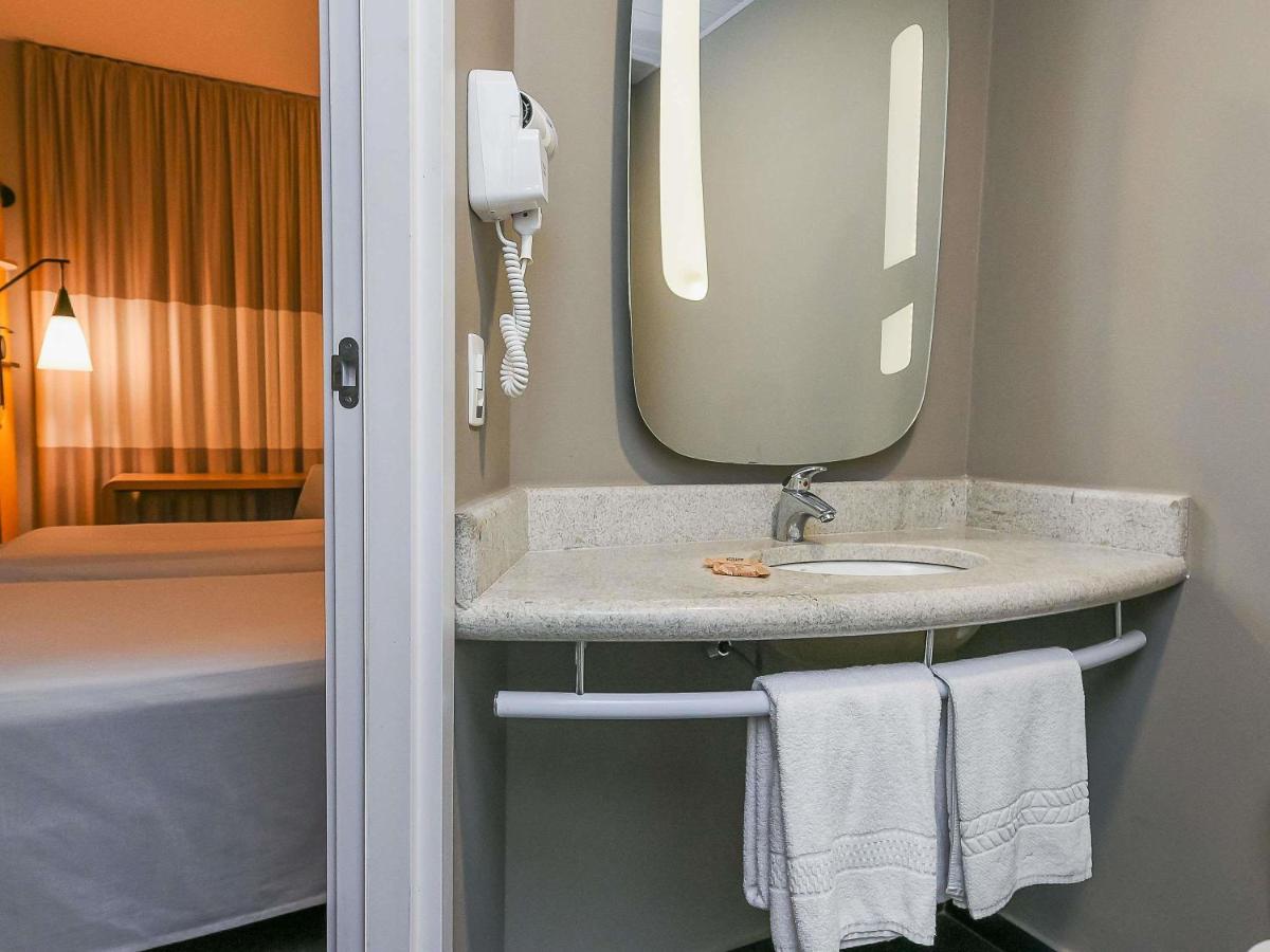 ibis Jacarei - Housity