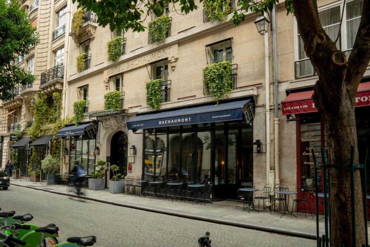 Quartier de l'hôtel ou autre quartier proche