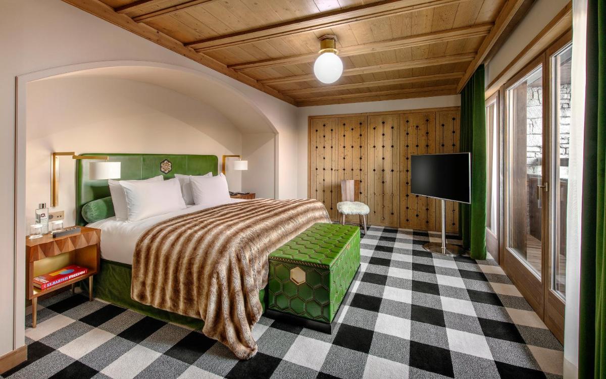 Un ou plusieurs lits dans un hébergement de l'établissement Apogée Courchevel, Oetker Hotels
