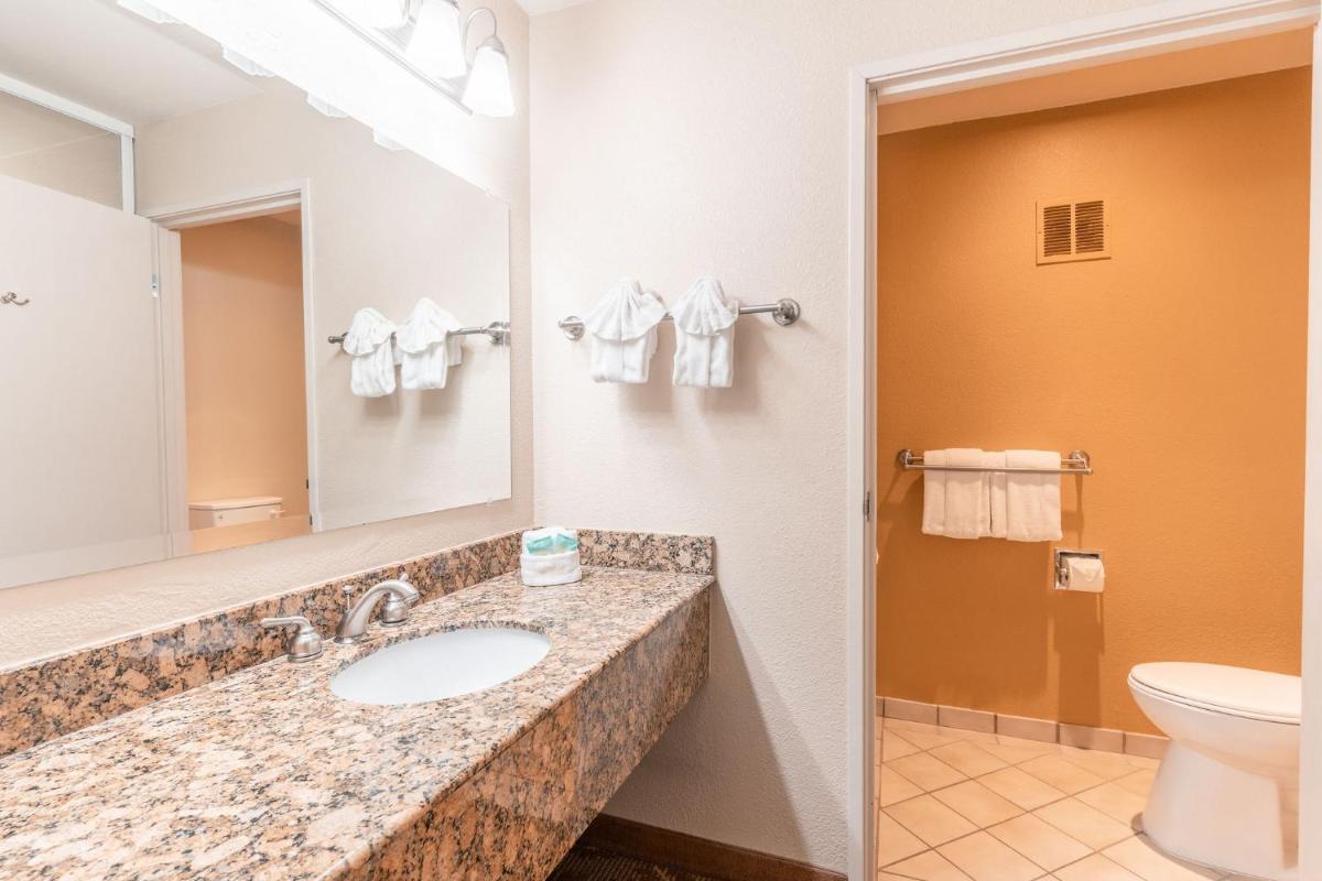 Governors Inn Hotel Sacramento - Housity