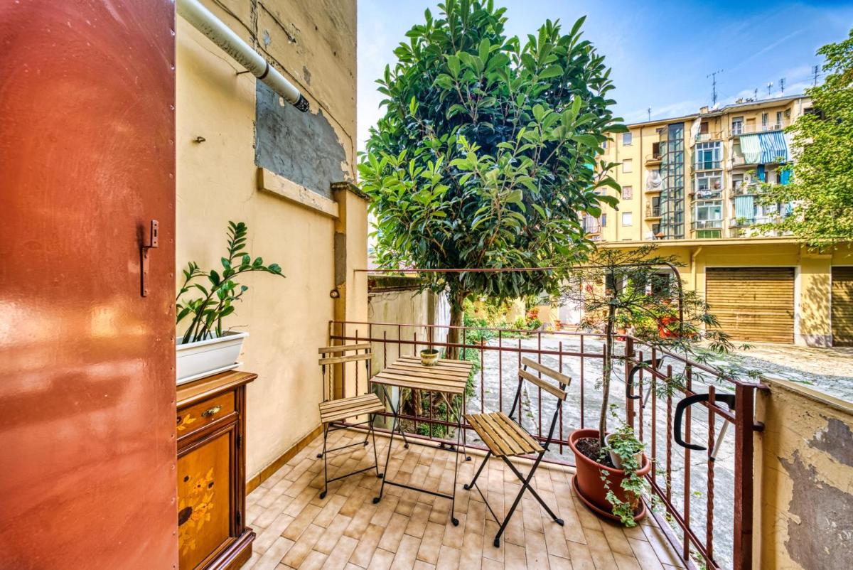 Coli's House - Housity