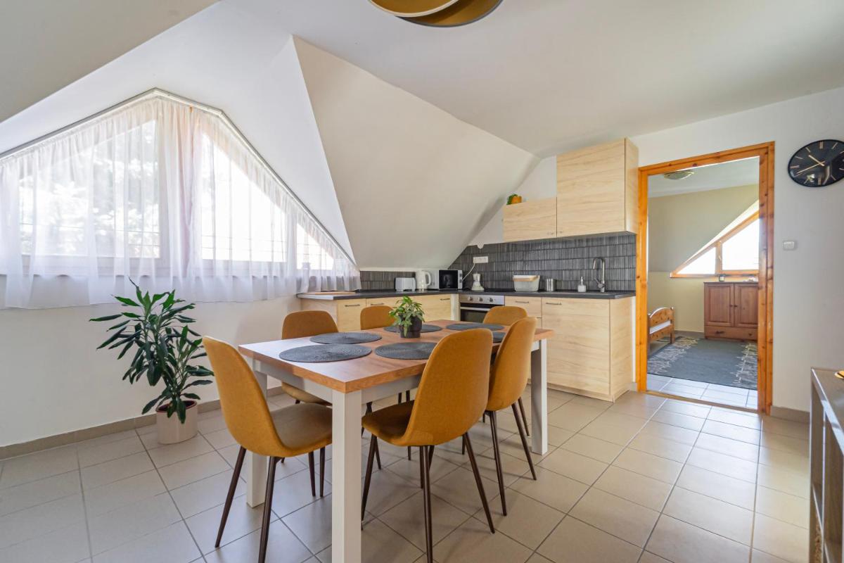 Varga Apartman - Housity