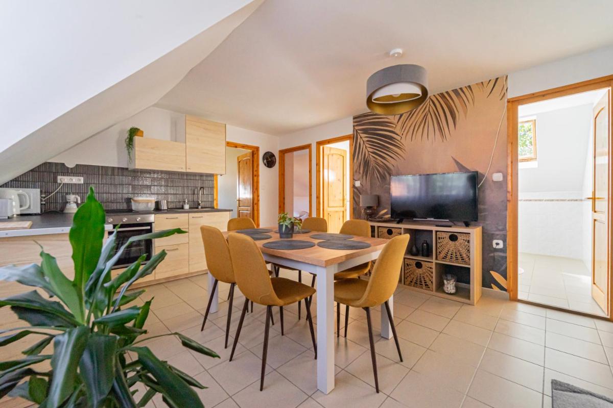 Varga Apartman - Housity