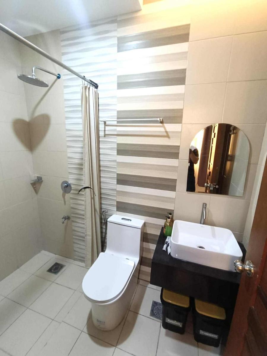 Golden Suites - Housity