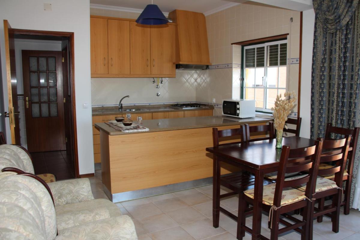 Vina's Place - Housity