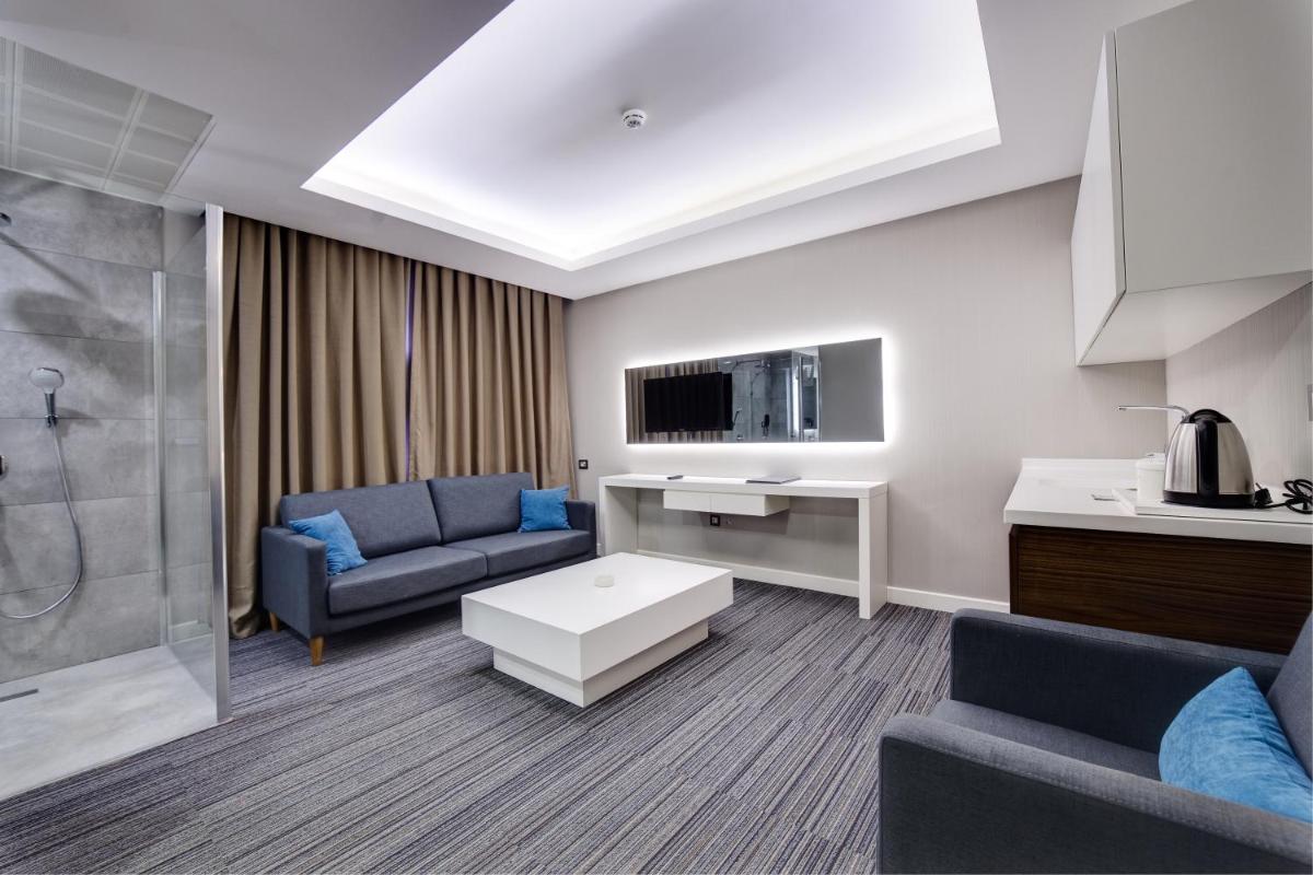 The Menord Hotel - Housity