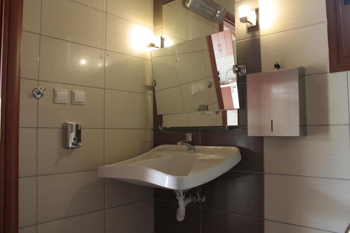 Evinos Garden - Housity