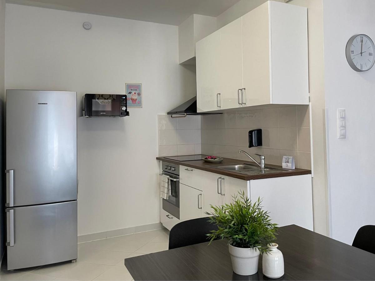 Corvin Center Suites - Housity