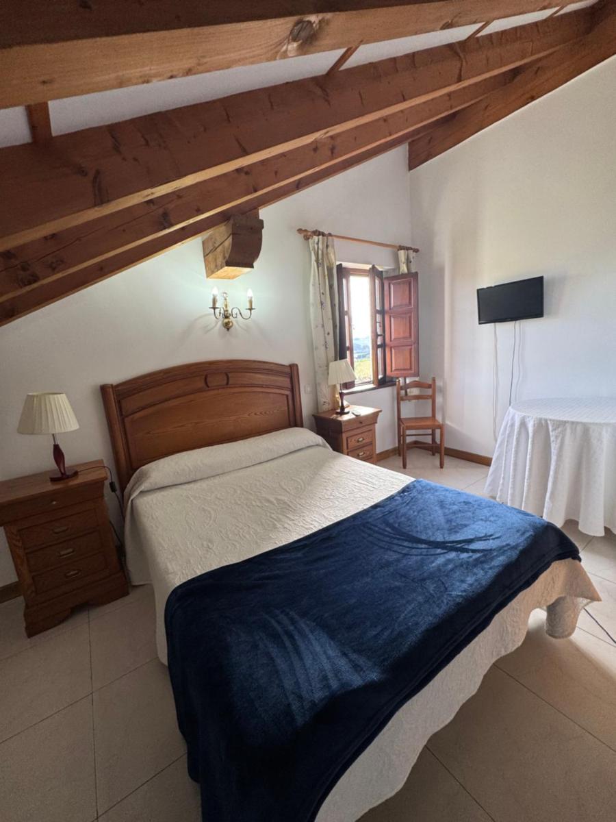 Posada La Cabaña De Salmon - Housity
