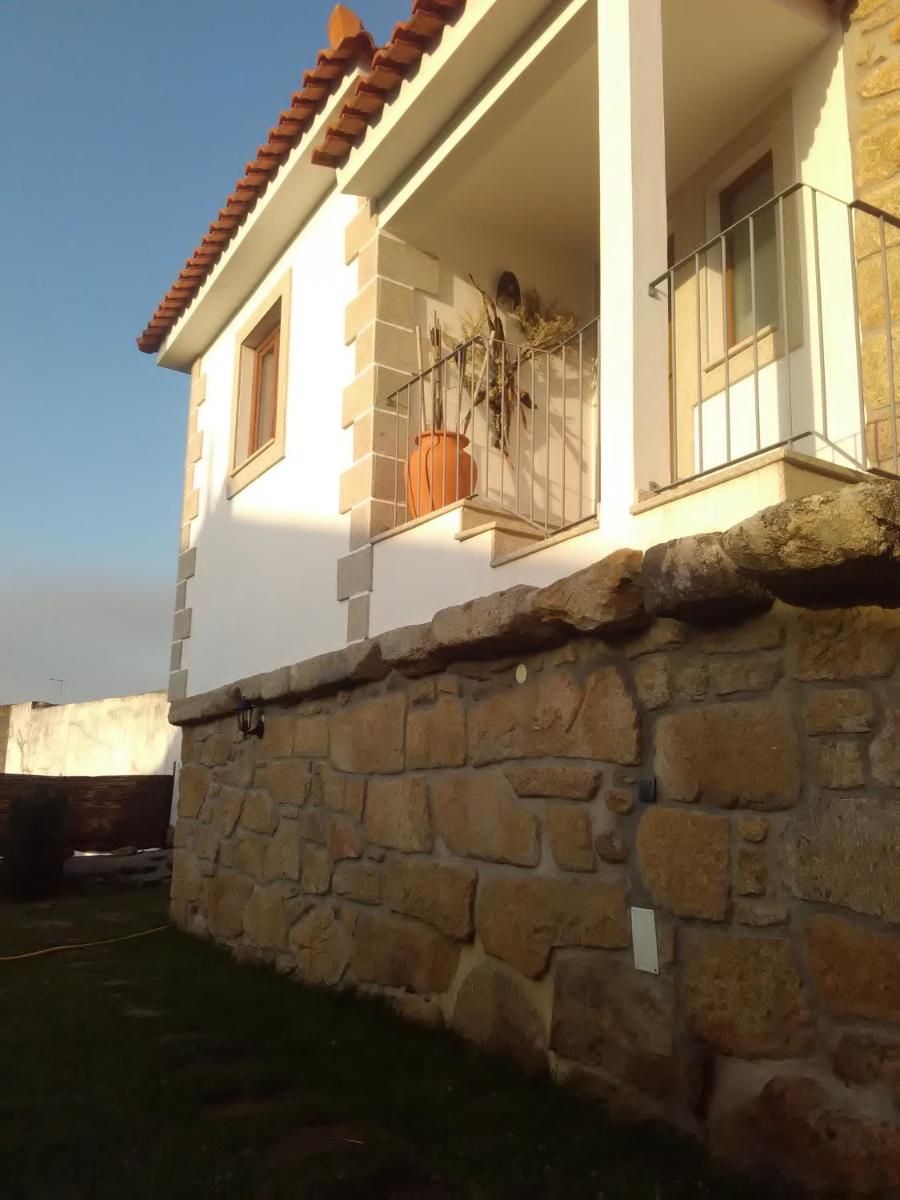 Alojamento Rural Casa da Eira - Housity