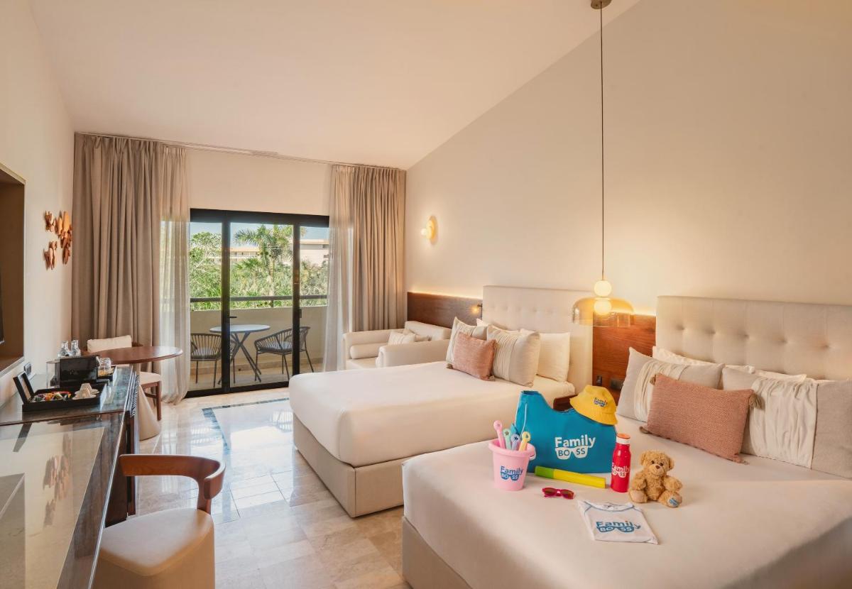 Family Selection at Grand Palladium Kantenah Resort & Spa - All Inclusive - Housity