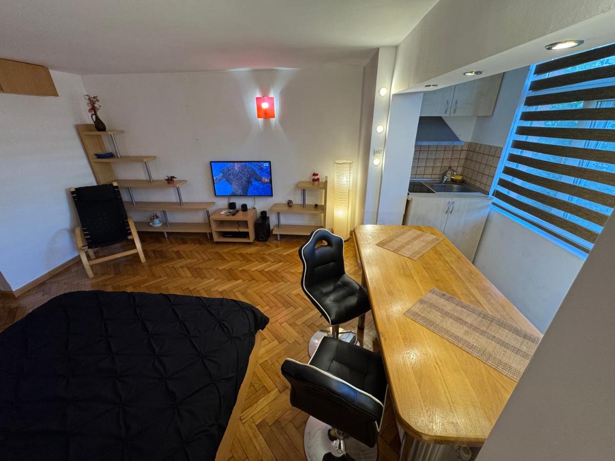 Apartment Catalin - Hizvo