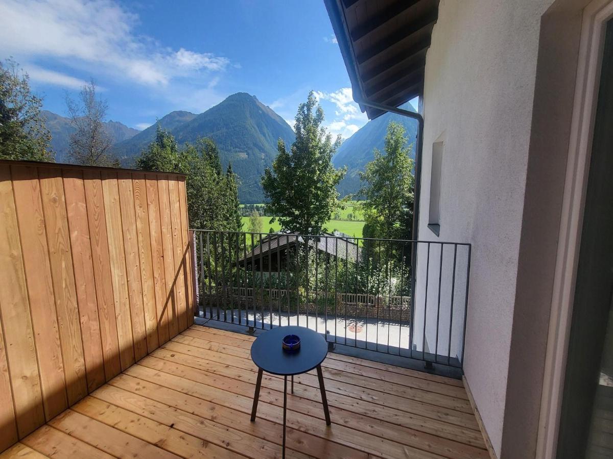 Apartment in Neukirchen with a balcony - Housity