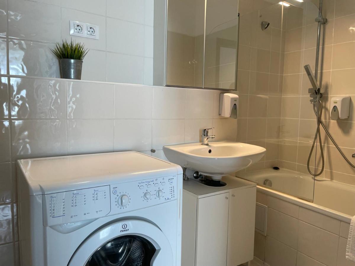 Corvin Center Suites - Housity