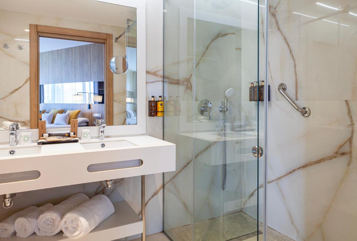 Hotel Gold Arcos 4 Sup - Built in May 2022 - Housity