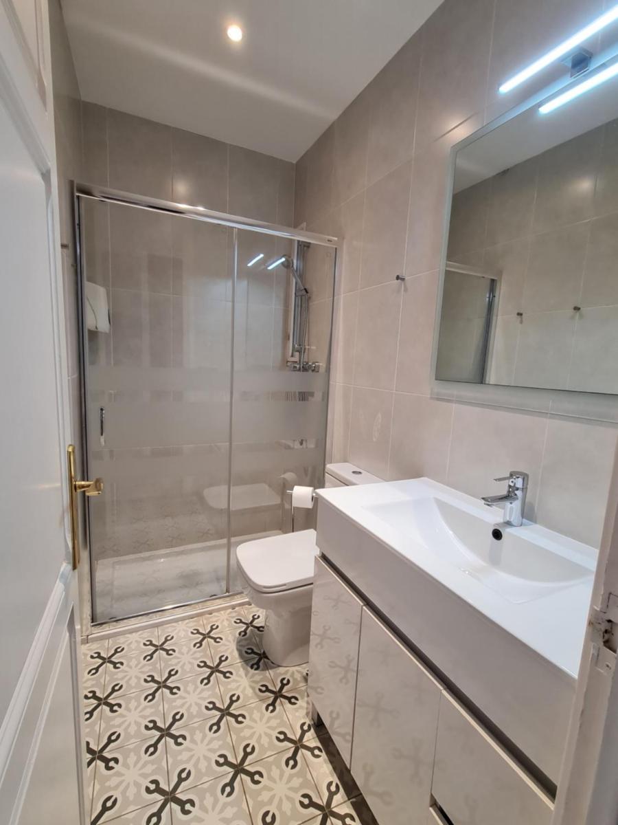 Apartamentos Nouvilas - Housity