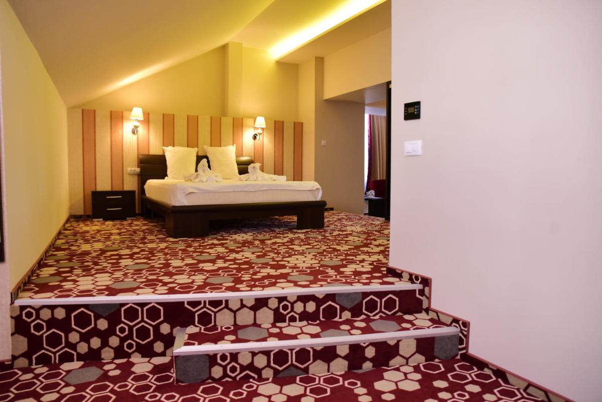 Suitetrails - Bacolux Craiovita Hotel & Events, Craiova