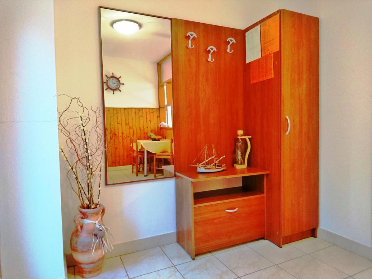 Apartments Radis - Housity