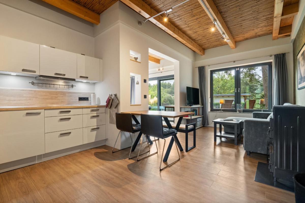 Große Sommerliebe - Ferienhaus nah am Volksbad und Radwanderweg - Housity