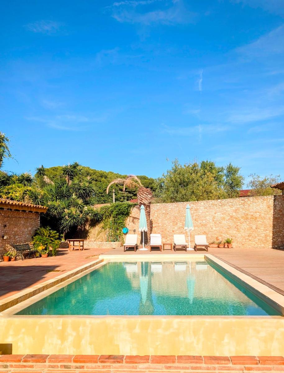 Villa Santa Oliva - pool, vineyards & beaches - Housity