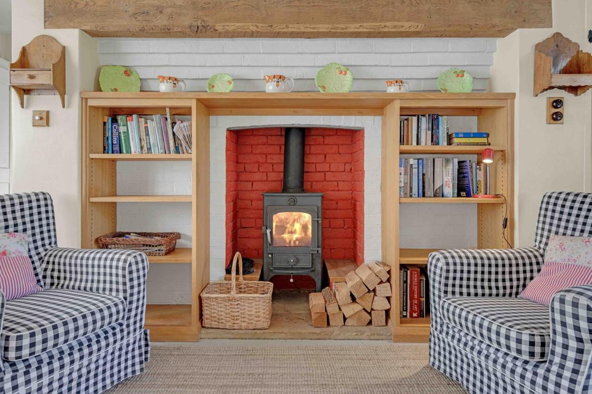 Church Cottage - Housity