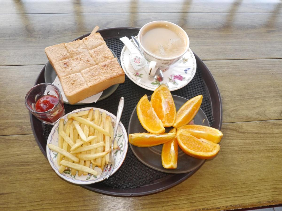 Jiou Fen Seaside HomeStay - Housity
