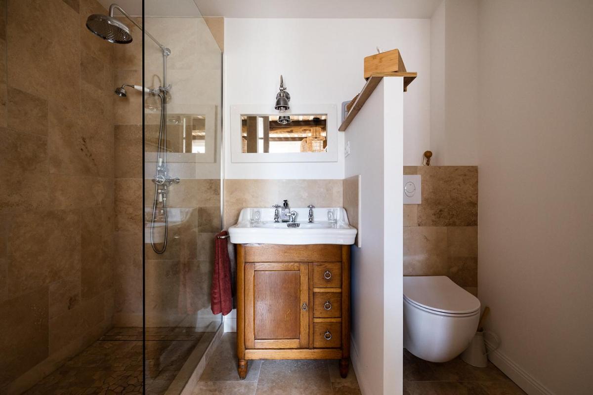 BnB La Sanverine, historic center Vence - Housity