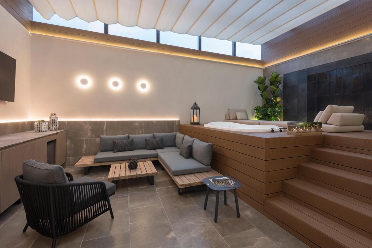 Leonora Boutique Stays by Viadora - Housity